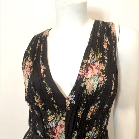 LAST CHANCE Alice+Olivia Ava gown NWOT plunge neck - Picture 5 of 11